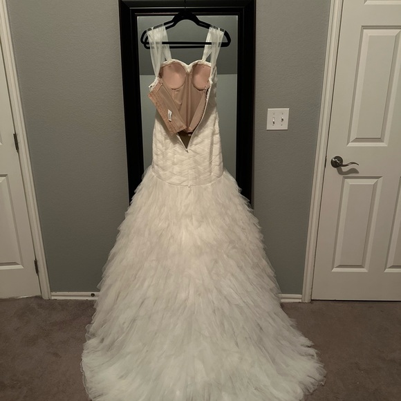 Galina Signature custom mermaid wedding dress gown - Picture 10 of 11